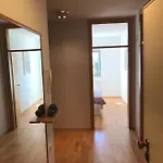 アパート Angela With Private Garage Slot プーラ