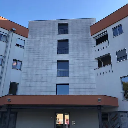 Angela With Private Garage Slot Appartement